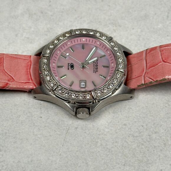 Fossil Watch Womens 35mm Date Pave Bezel Pink MOP Bezel Silver Tone New Battery - Picture 3 of 10